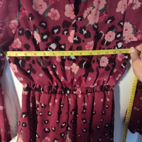 Beautiful flowy flower dress (Girls XL) #251 - Picture 5 of 5